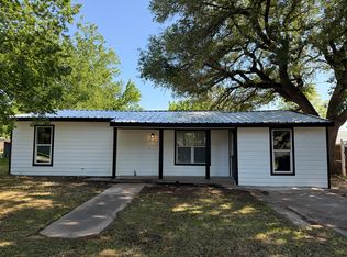 806 E Howell St, Mexia, TX 76667