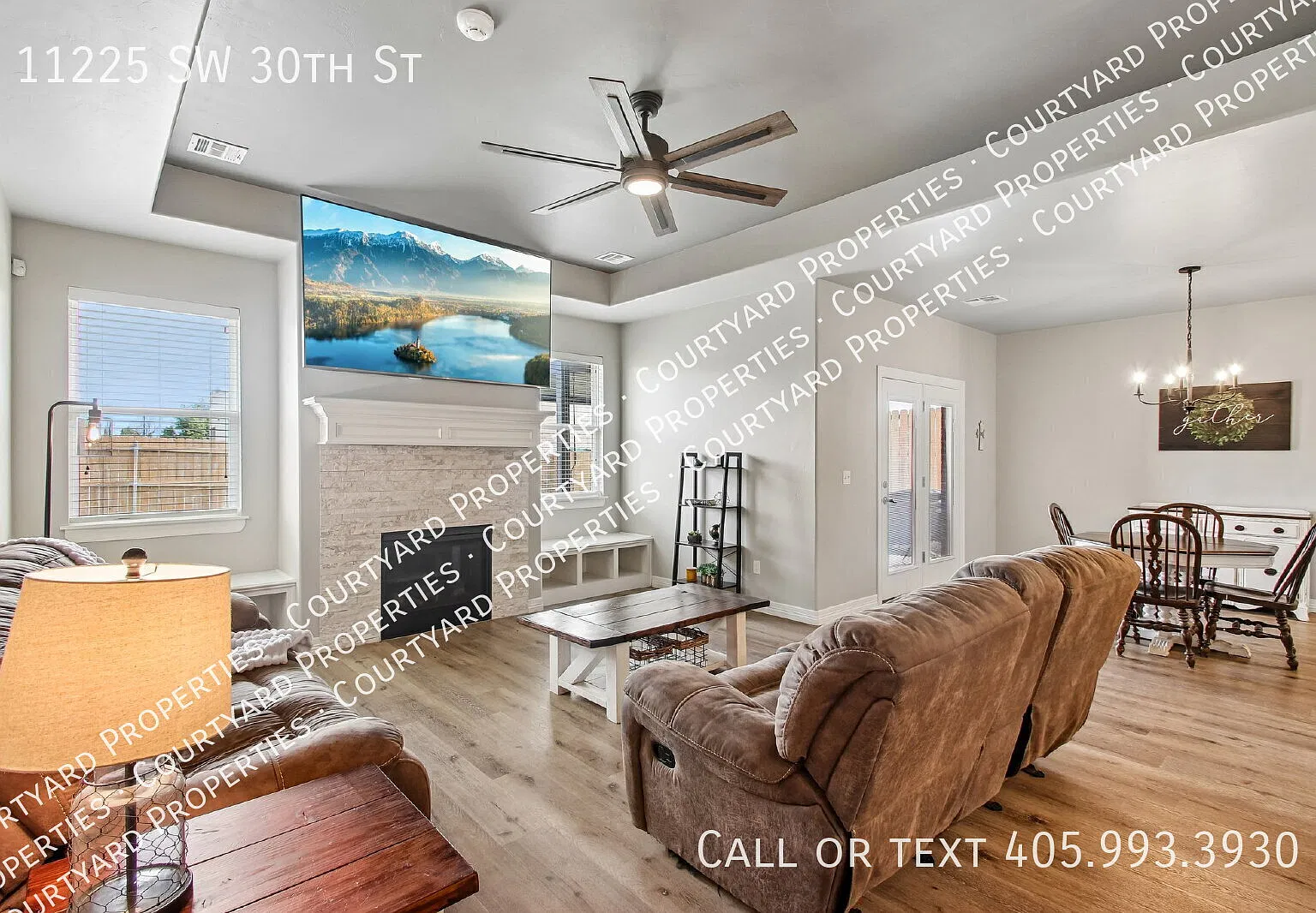 Beautiful Custom-Built Home in Mustang School District! — Photo 4