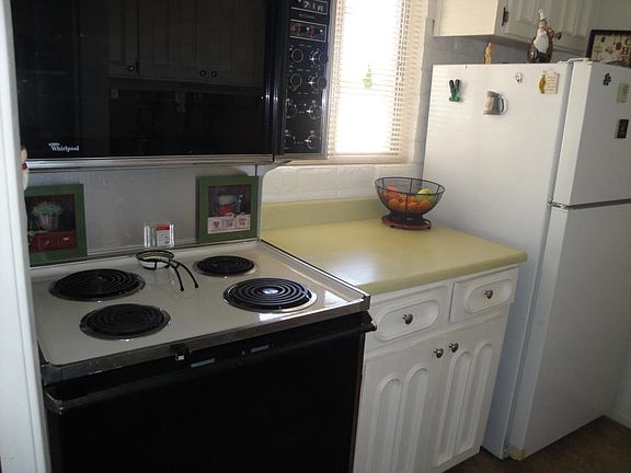 5th image of 16912 E La Montana Dr APT D12