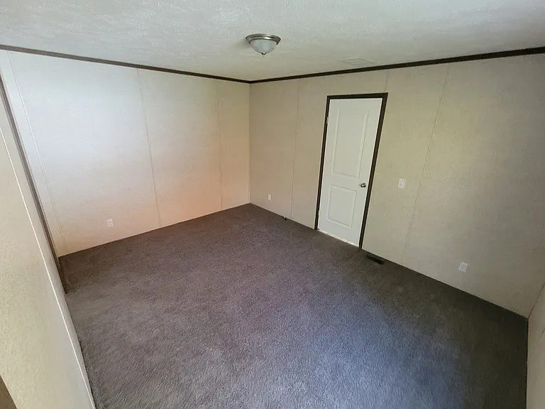 2801 S Stone Rd #52 — Photo 5