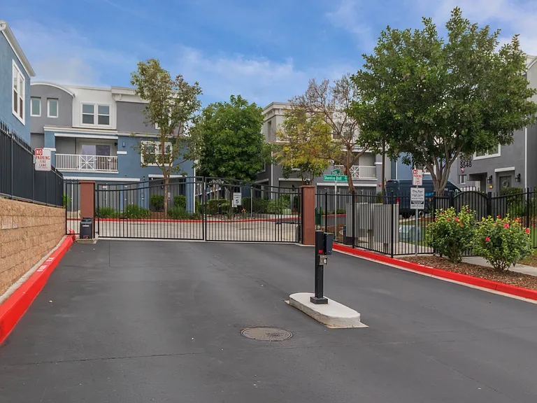 Cabrillo Bay Ln — Photo 22