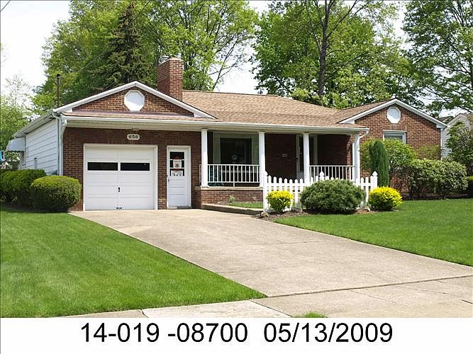 1st image of 656 E Prospect St SE