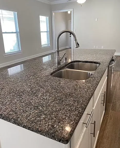 125 Lake Breeze Dr — Photo 7