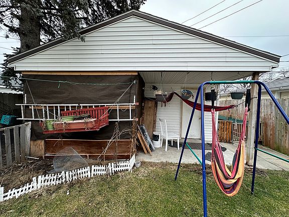 4th image of 3517 N Pittsburgh Ave