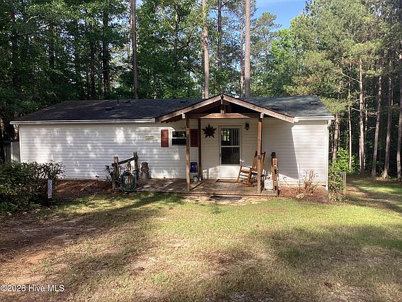 3rd image of 163 Barksdale Drive