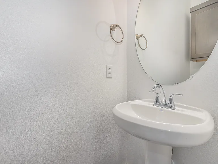 Windermere Parke Garden Villas — Photo 21