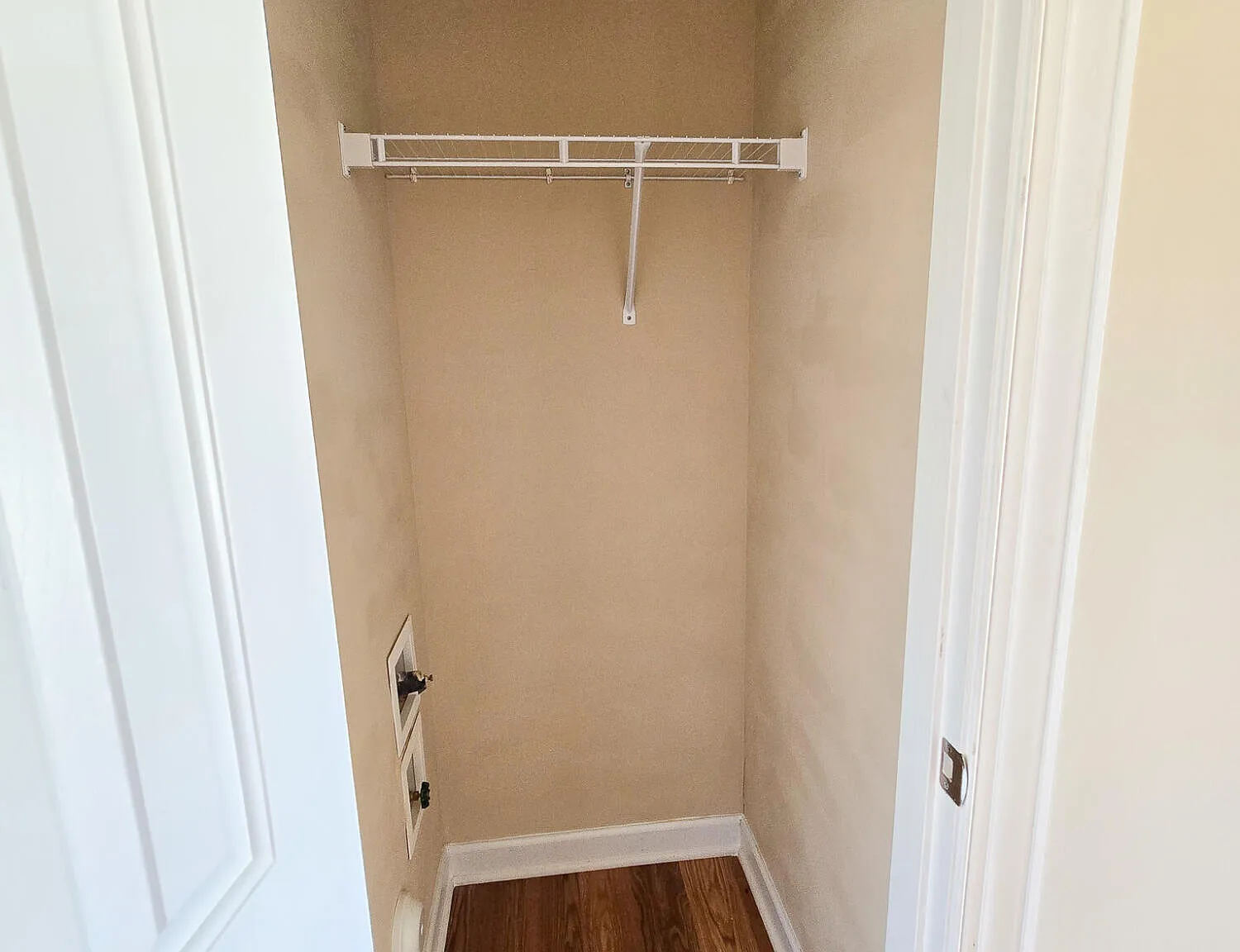 3 bed, 2.5 bath, 1574 sqft, $1,850 — Photo 4