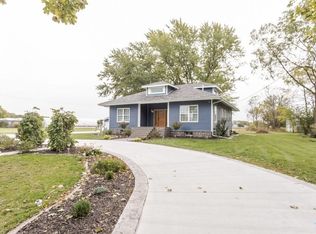 3164 Brown Rd, Oregon, OH 43616