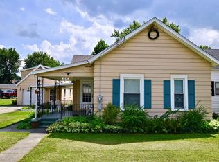1067 Bennett St, Marion, OH 43302