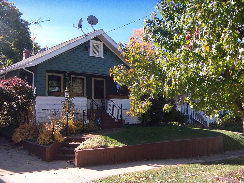 1st image of 916 N Firestone Blvd