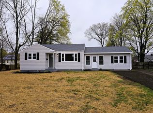 61 Charles St, Meriden, CT 06451