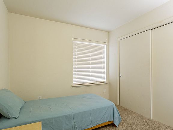 5th image of 1855 Brightside Dr