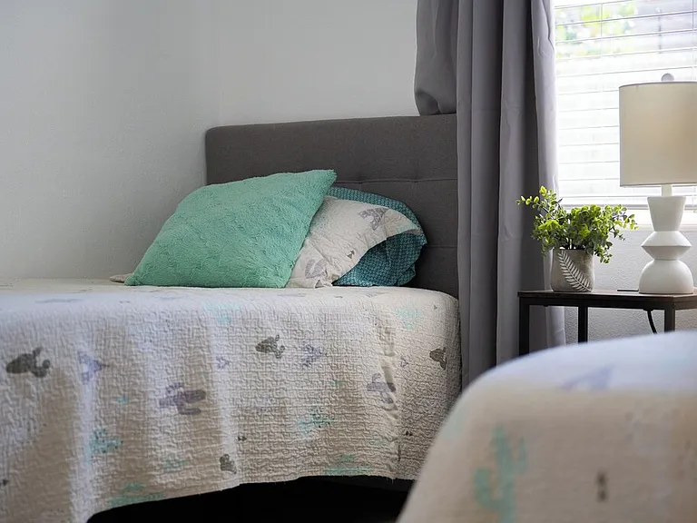 2915 Remington St #2915 — Photo 16