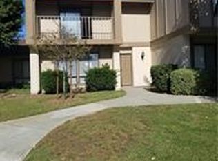 2907 N Cottonwood St UNIT 2, Orange, CA 92865