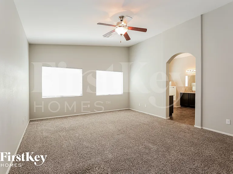 6137 River Belle St — Photo 6