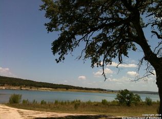 245 Poolside Dr, Canyon Lake, TX 78133