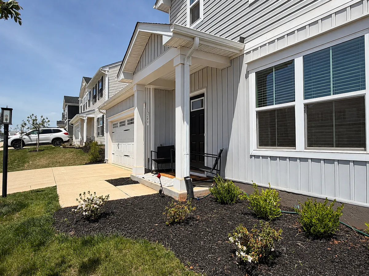 Building Photo - 209 Arches Ln