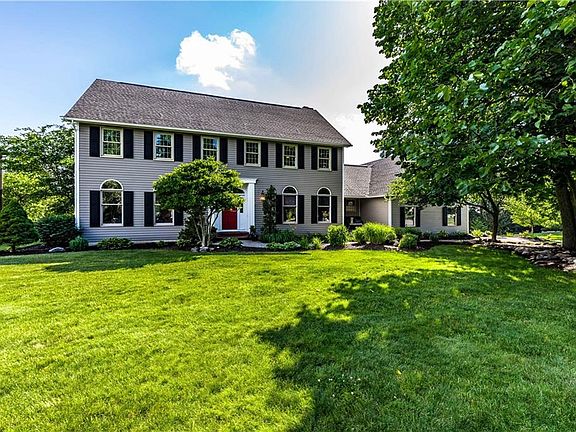 2nd image of 8380 Turnberry Dr