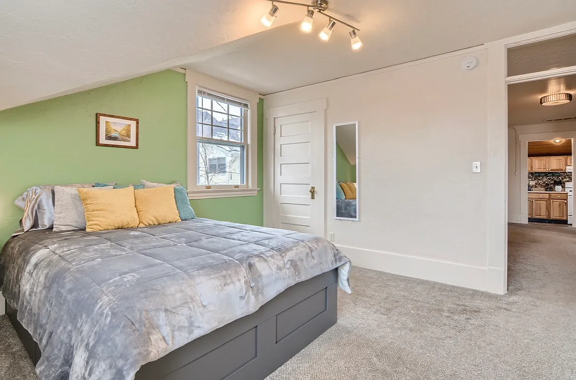 1 bed, $850 — Photo 2