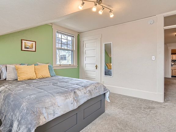 2nd image of 210 E Saint Vrain St #3