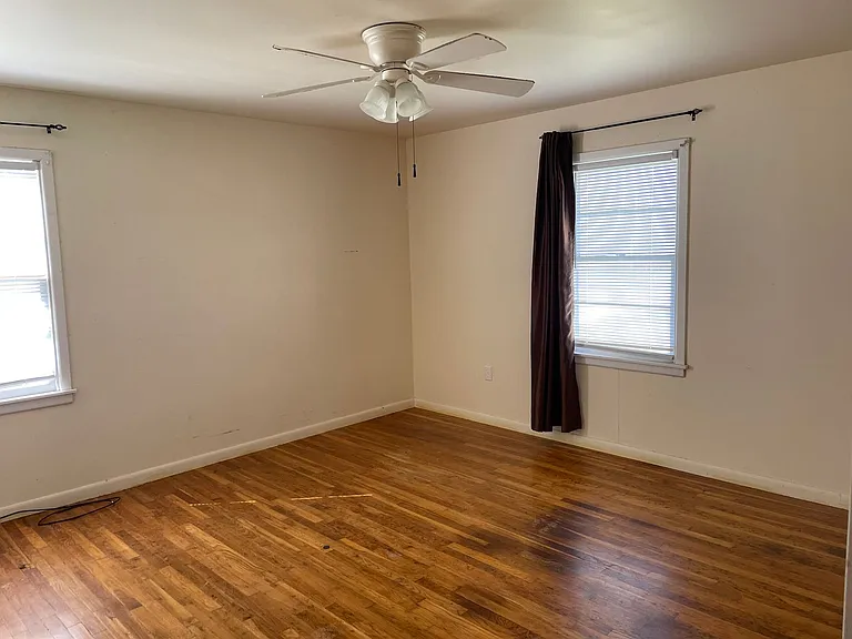 417 Stephens St — Photo 13