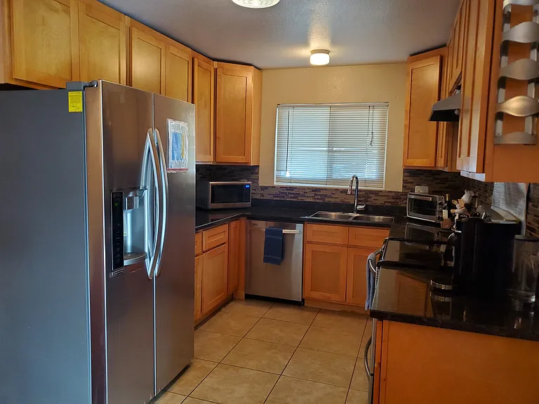 Askham Place Ct — Photo 29