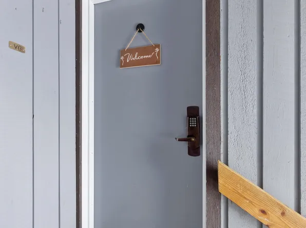 329 Village Circle #V8, Killington, VT 05751