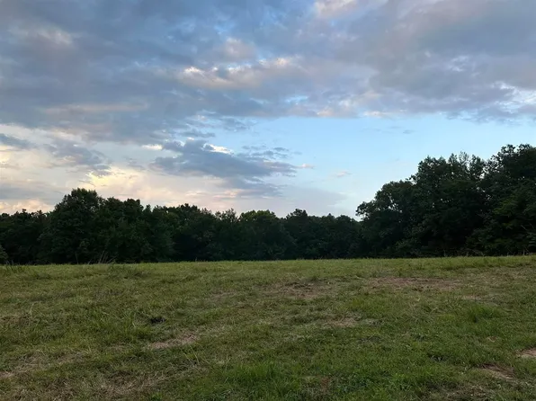 1386 Mercer Rd, Bowling Green, KY 42101