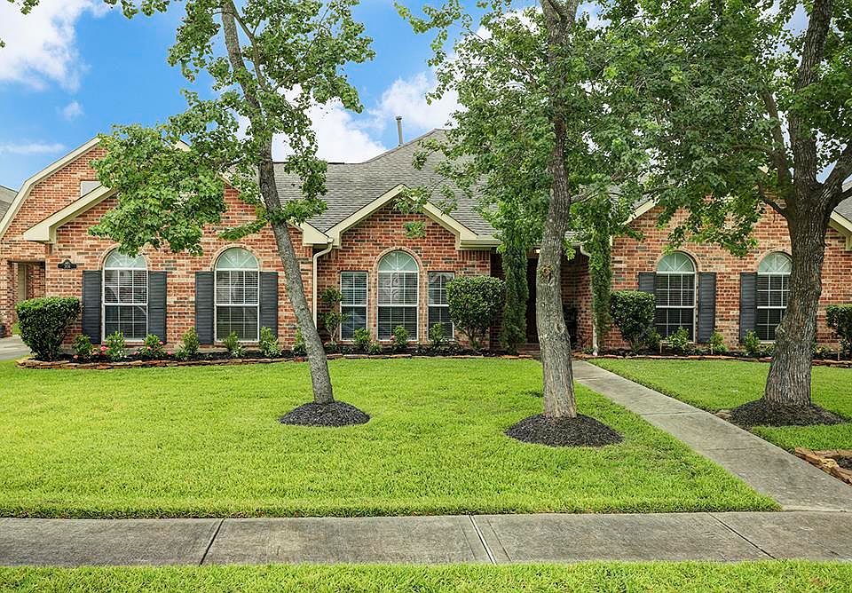1st image of 306 Camellia Way