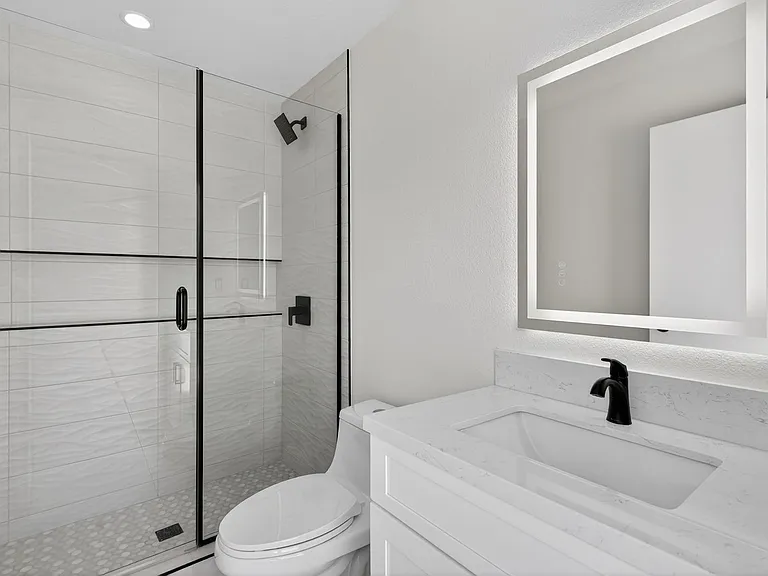 5270 Sepulveda Blvd — Photo 36