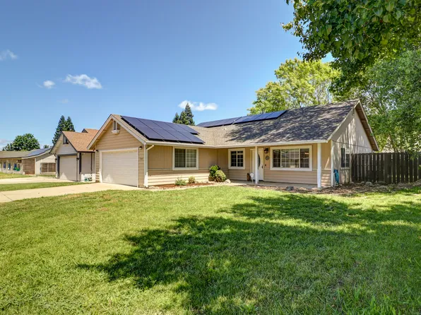 3268 Lyndsey Ln, Anderson, CA 96007