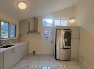 325 Paliser Cres S, Richmond Hill, ON L4C 1R9