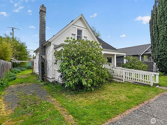 3rd image of 2514 Kulshan Street