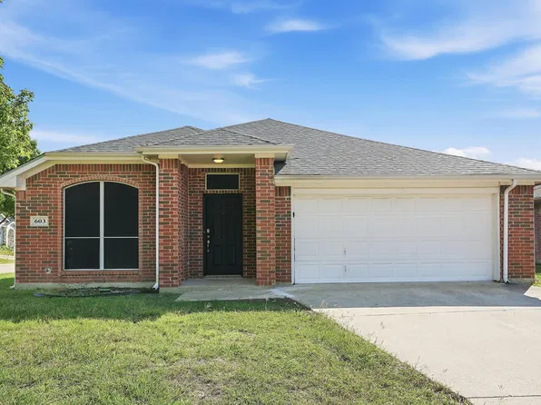 603 Wolcott Ln, Grand Prairie, TX 75052