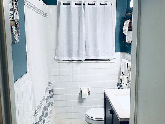 4th image of 219 Pecanview Dr