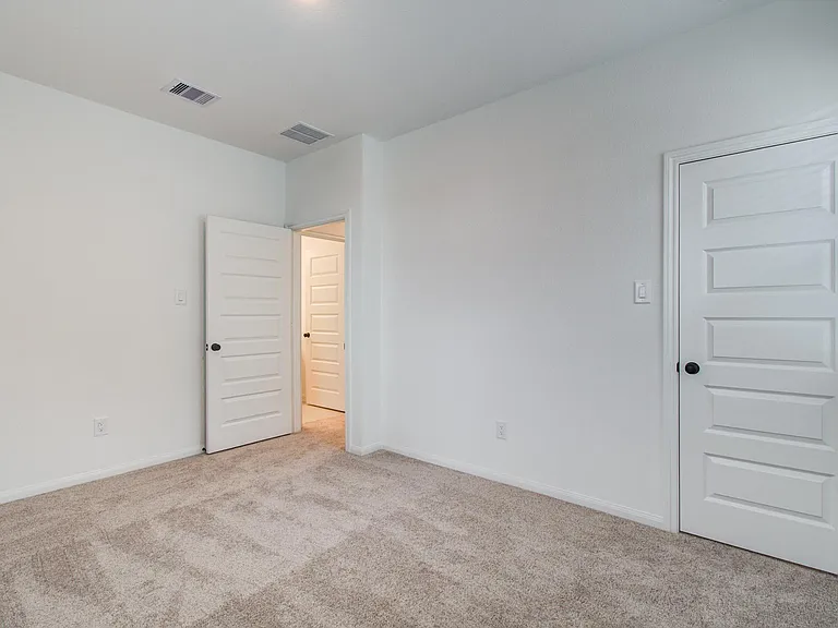 7231 Yarrow Blossom Ct — Photo 42