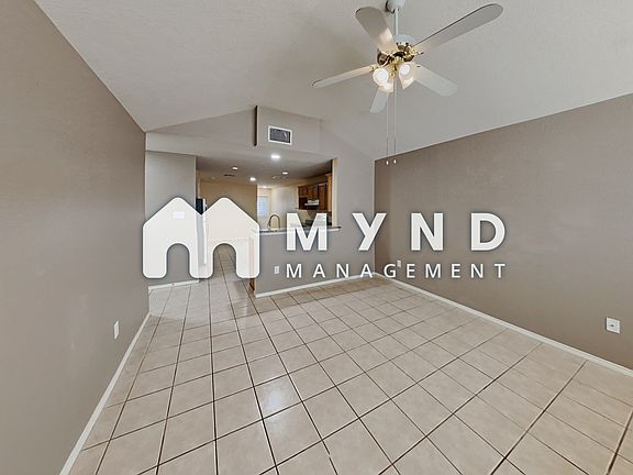 4th image of 3202 Eisenhauer Rd Unit 1101