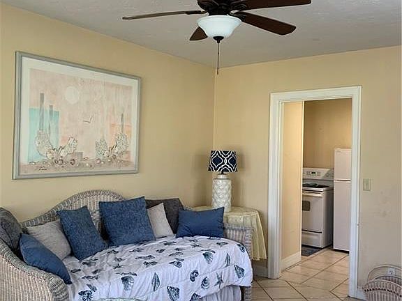 5th image of 1843 22nd Ave Unit A
