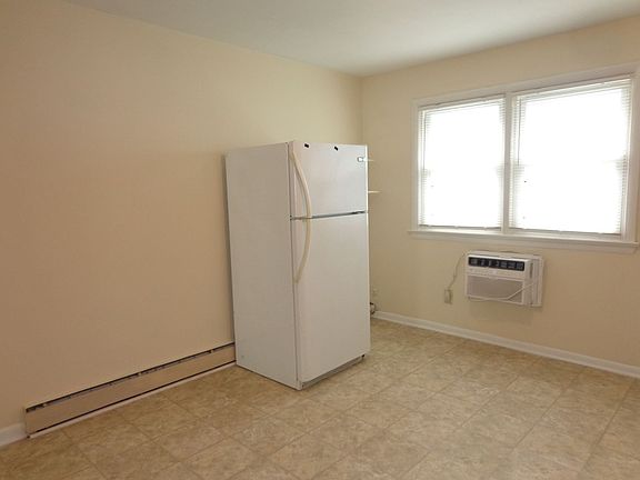 5th image of 4626 Coronet Ave #A