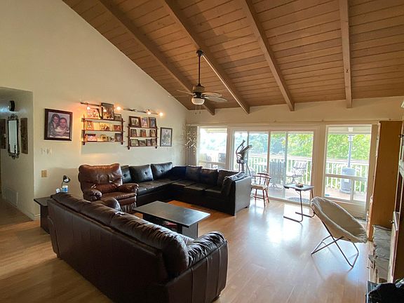 2nd image of 9271 Camino Paz Ln