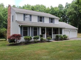 5 Lexington Rd, East Hartford, CT 06118