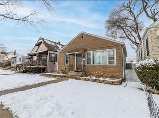 8640 Lyndale St, River Grove, IL 60171