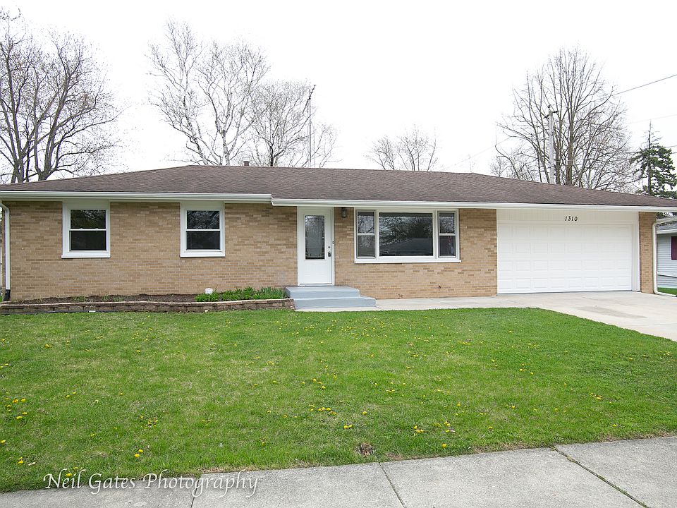 1st image of 1310 Park Dr