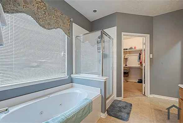 6319 Ballina Meadows Ct — Photo 17