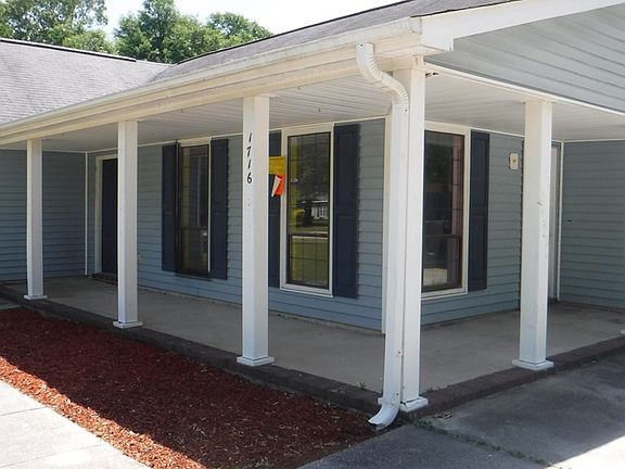 2nd image of 1716 Pitchwood Way