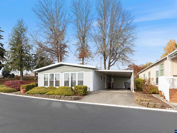 3rd image of 17009 SW Eldorado Dr #5
