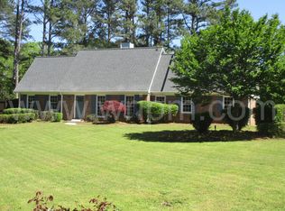 3820 W Cooper Lake Dr SE, Smyrna, GA 30082