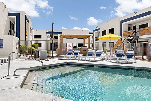 Celeste on Glendale Photo 1
