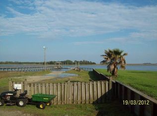 121 Sound View Dr, Wilmington, NC 28409