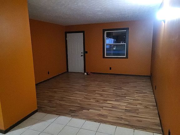 3rd image of 75 Roland St